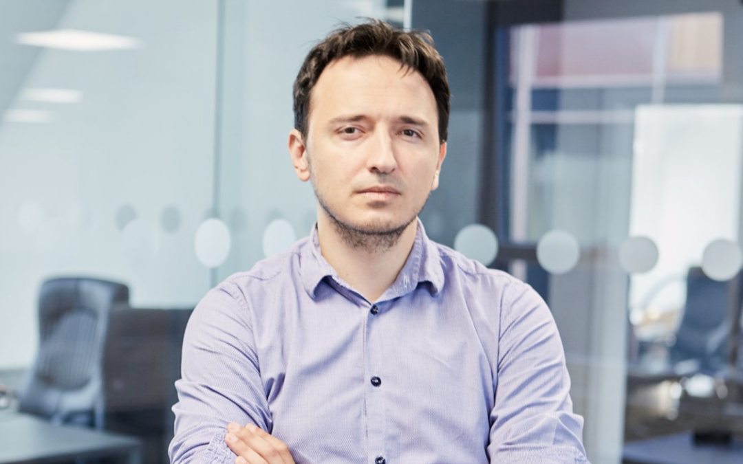 Бюджету потрібні додаткові гроші – влада ініціює підвищення податків, зокрема військового збору
